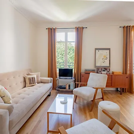 Le Martin - Duplex, Proche Metro Et Commerces * Παρίσι